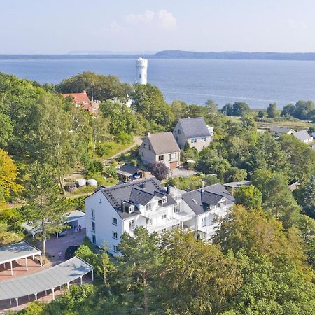 Moderne Ferienwohnung Mit Balkon, Meerblick - Ferienresidenz Zwei Boddenfewo 1-2 Lietzow Exterior foto